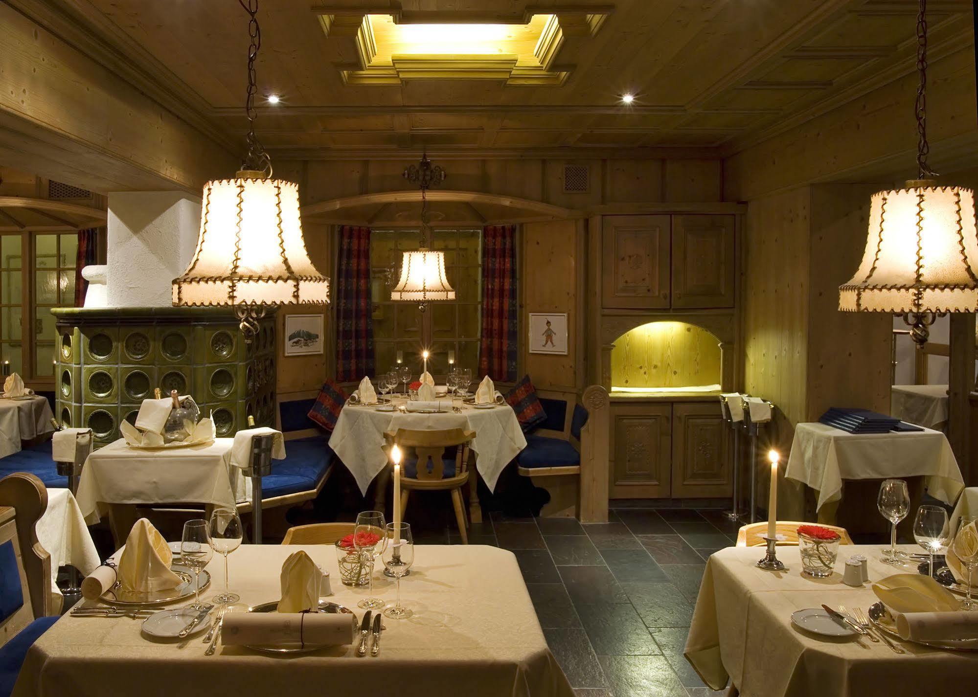 Waldhotel Hotel 4*