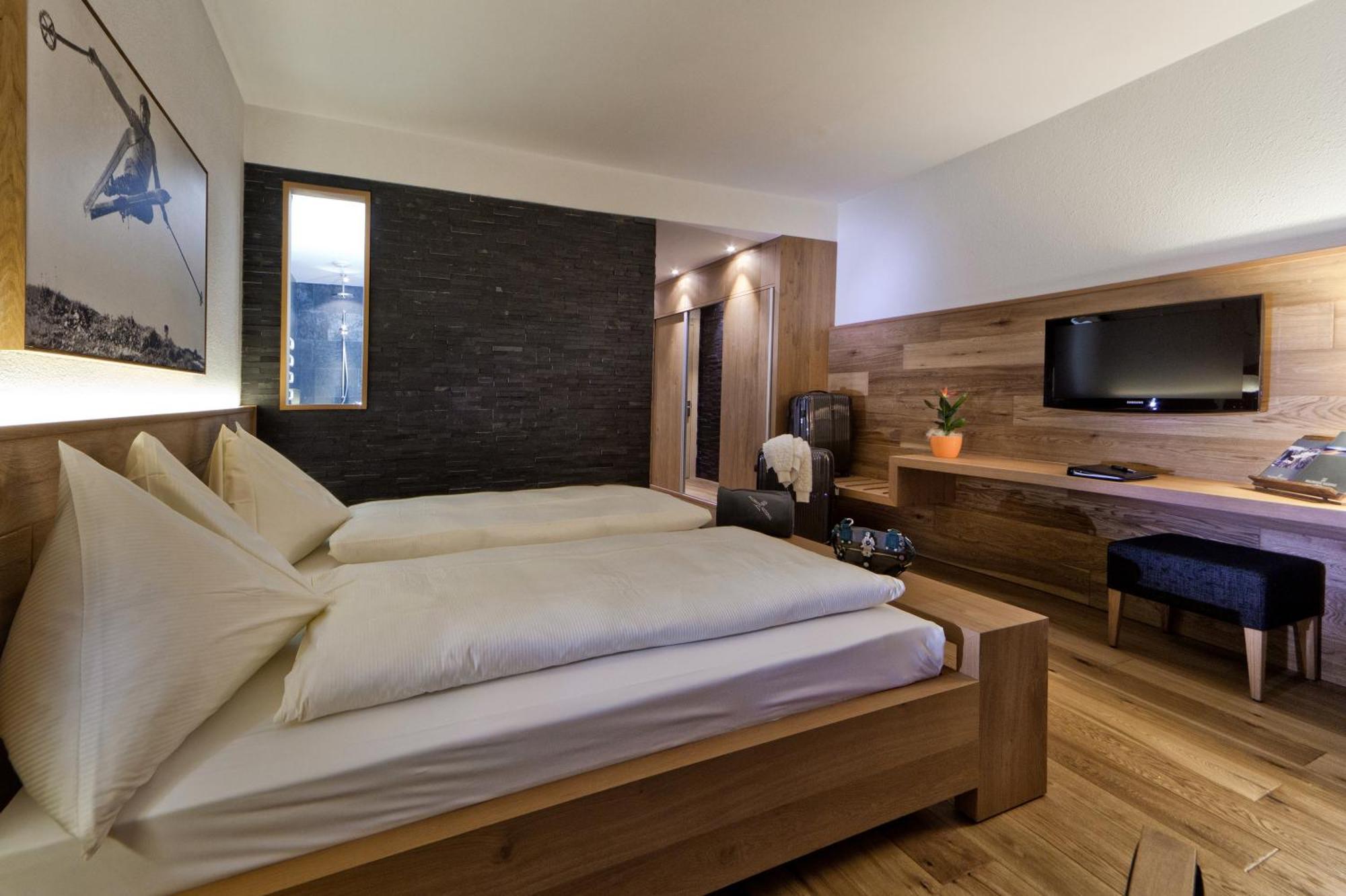 Waldhotel Hotel